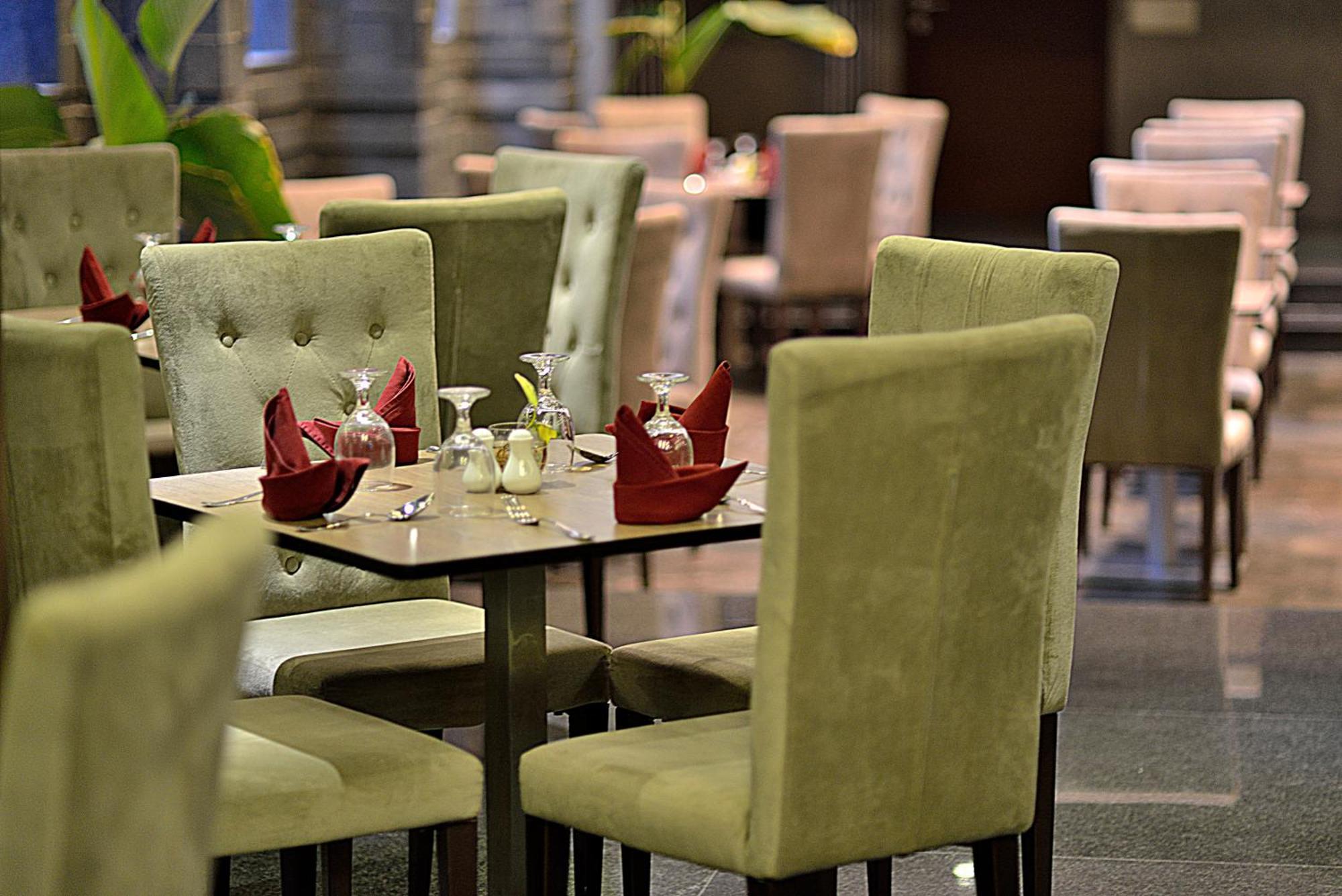 Serela Merdeka By Kagum Hotels Bandung Exteriör bild
