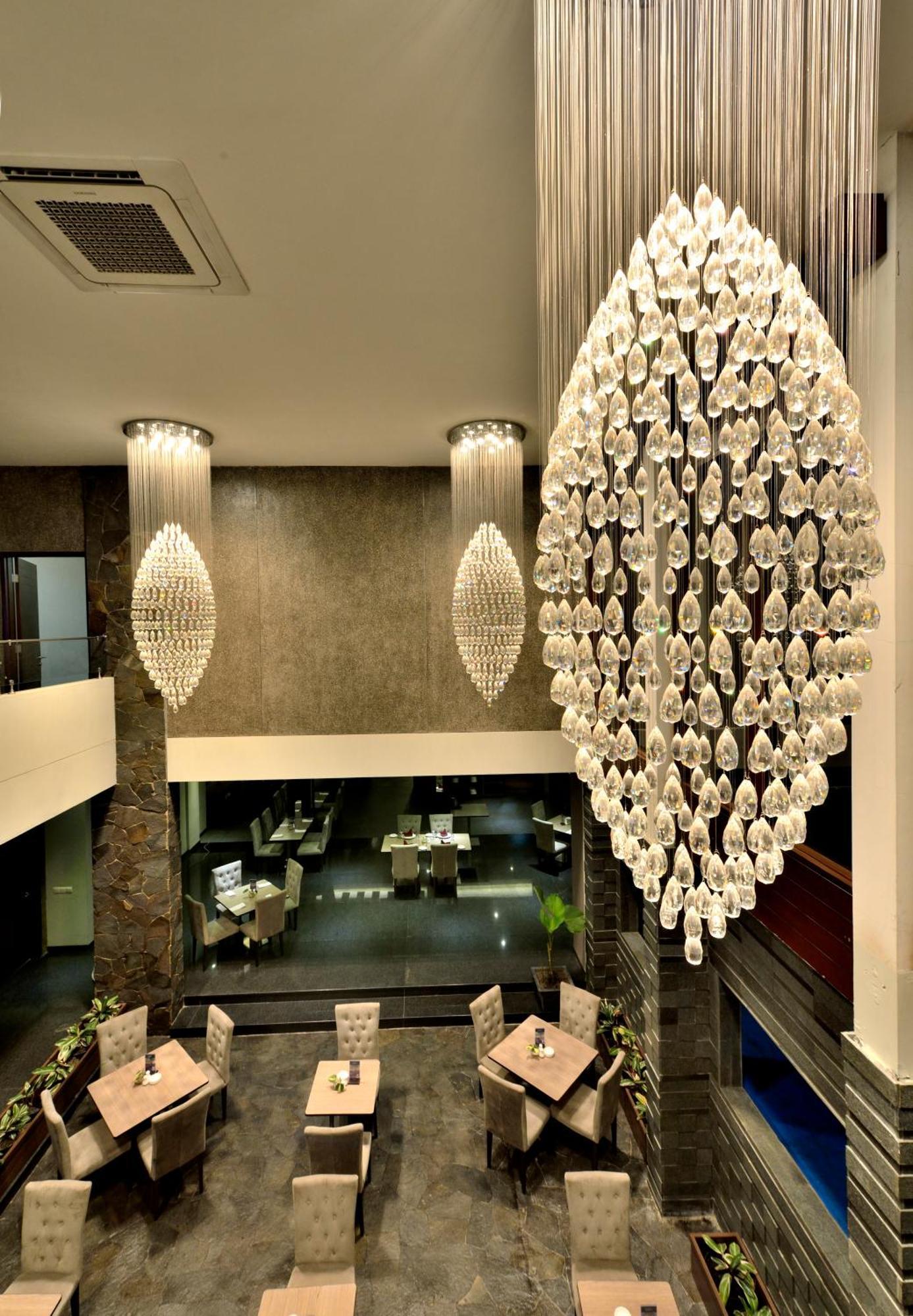 Serela Merdeka By Kagum Hotels Bandung Exteriör bild