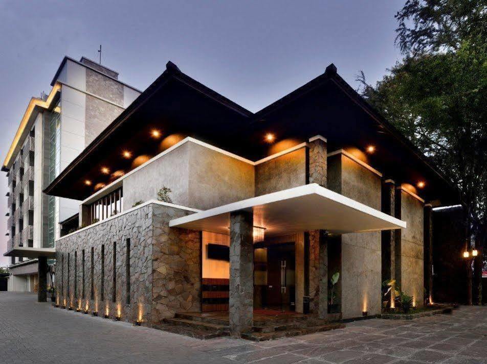 Serela Merdeka By Kagum Hotels Bandung Exteriör bild