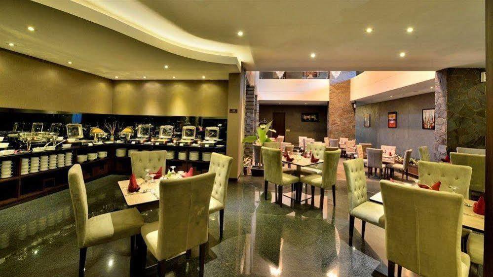 Serela Merdeka By Kagum Hotels Bandung Exteriör bild